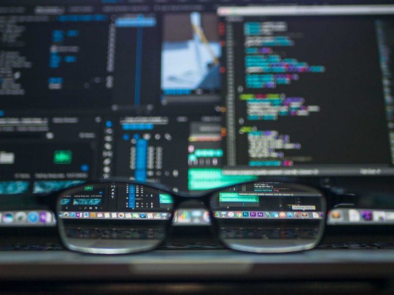 Nahaufnahme eines Bildschirms mit Code