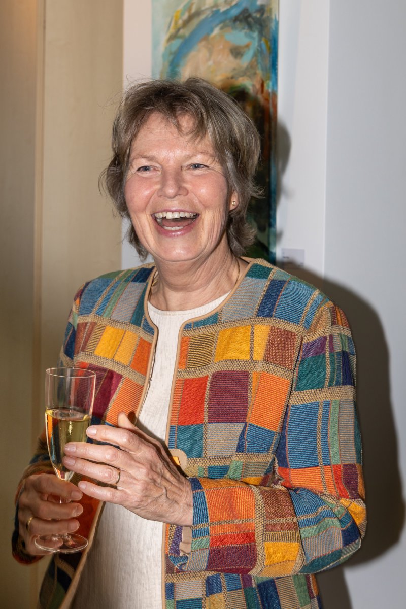Nicole Siegmund bei der Vernissage Farben Freude