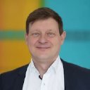 Dr. Felix Menden